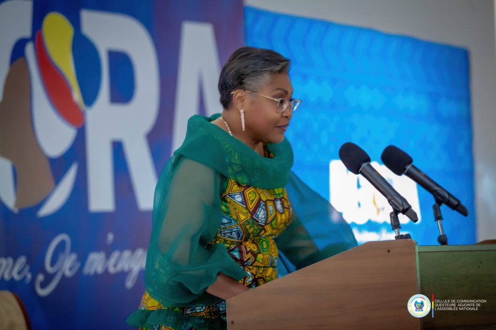 IMG-20241110-WA0264-1024x682 Leadership féminin-1ère édition AGORA en RDC : En invité d'honneur, la Questeure Adjointe de l'Assemblée Nationale participe à cette grande messe