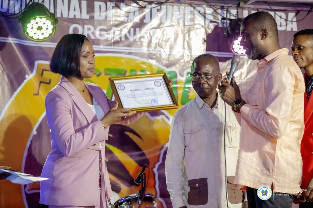 1002432395-1024x682 RDC-Clôture du mois de la femme au centre culturel de Lemba : Invitée d'Honneur, la Questeure adjointe de l'Assemblée nationale a galvanisé la foule