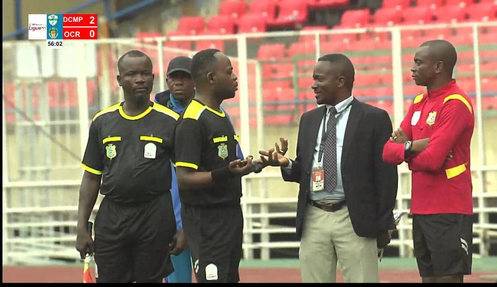 1002643476 RDC-Football: Pedro Monganga Ngbanda, l'arbitre central de la rencontre DCMP-Mazembe. Le meilleur sifflet congolais du moment?