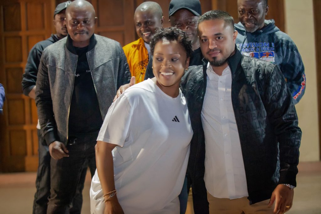 1003220911-1024x682 Grâce Neema Paininye rend l'ascenseur à Béatrice Duma, l'une de ses soldates passée de l'autre côté du monde