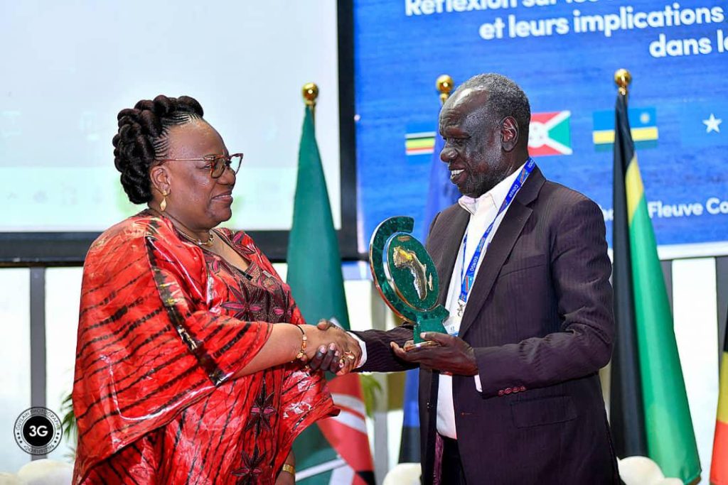 1003376511-1024x683 RDC-ESU: La Ministre Marie-Thérèse Sombo Ayanne Safi Mukuna clôture en beauté la 16e réunion annuelle et Conférence de l'IUCEA