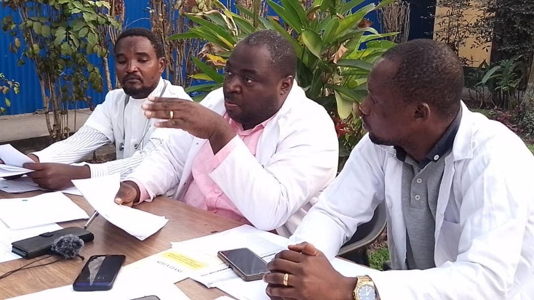 RDC: Le collectif des médecins dentistes en sit-in ce mardi 19 août au Budget et à la Direpaie