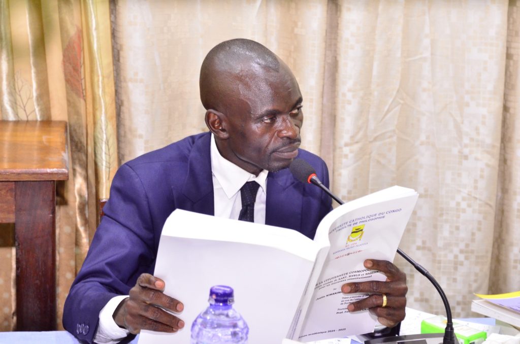 1003874387-1024x678 ESU: Un nouveau Docteur à thèse à l'UCC, Justin Kimakima Mblanda, une fierté et un exemple de brillance, de persévérance pour la jeunesse de la Province de Mai-Ndombe