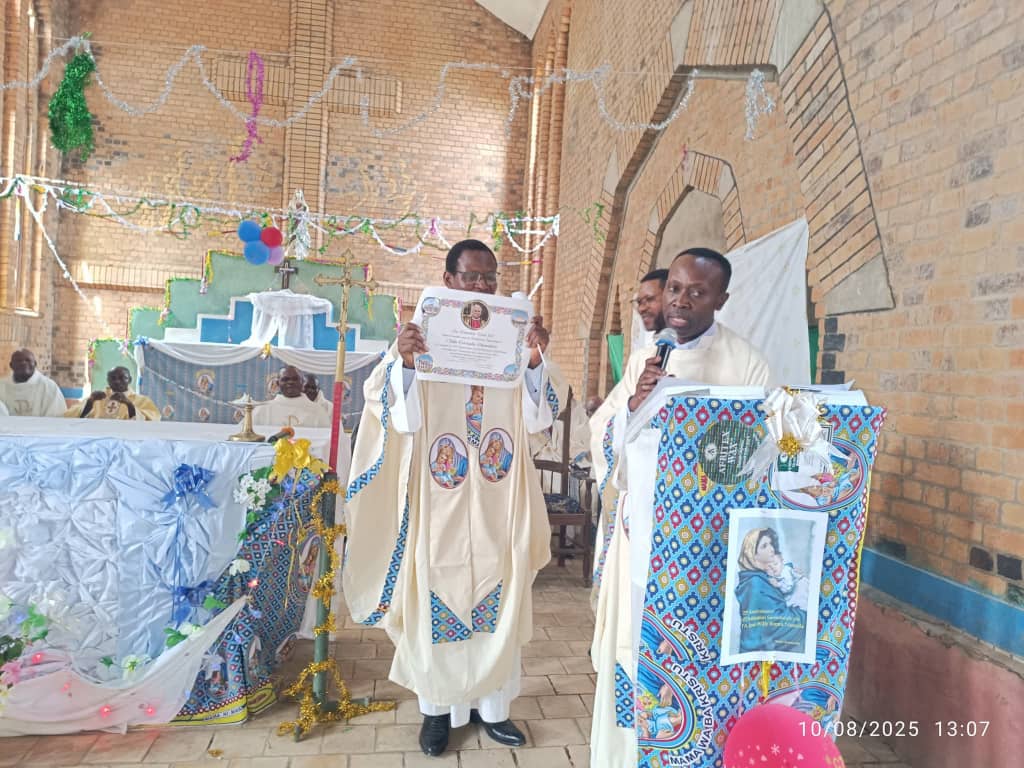 1004064398 RDC-Diocèse d'Inongo: Un quart de siècle dans la vigne du Seigneur, Abbé Henri Godé Mbaw-Mbaw, une vie consacrée guidée par une humilité christocentrique