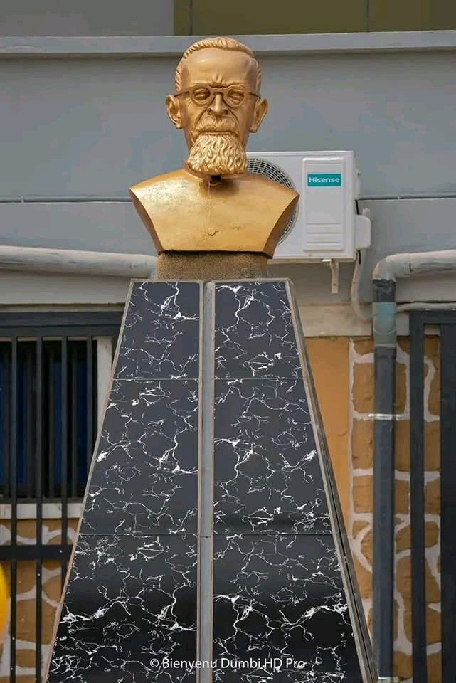 1004074227 RDC- Tentative de débaptisation du Stade Tata Raphaël: Le Député National Serge Chembo Nkonde vent debout contre la démarche