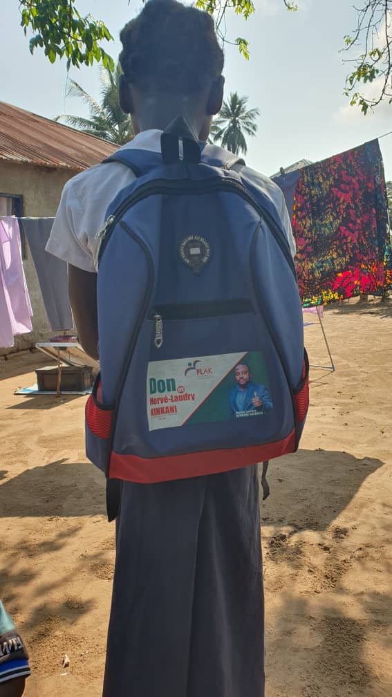 1004904101 Province du Kwango: Pour sa démarcation dans la philanthropie, Hervé Landry Kinkani reçoit un diplôme de mérite et d'excellence