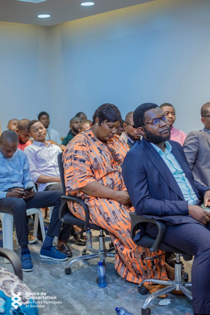 1005109468-683x1024 RDC: Le Cadre de concertations des forces politiques et sociales signe solennellement sa charte fondatrice