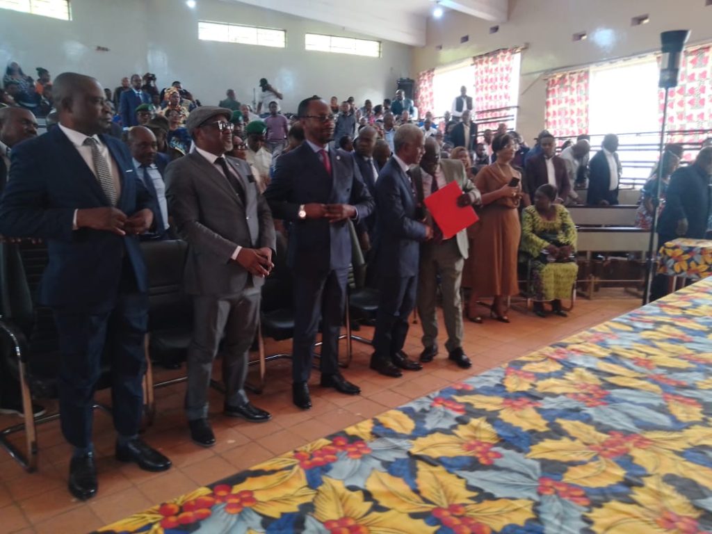 33635-1024x768 ESU-UNILU: Entre les armes et la science, le Général Eddy Kapend décroche brillamment son DEA