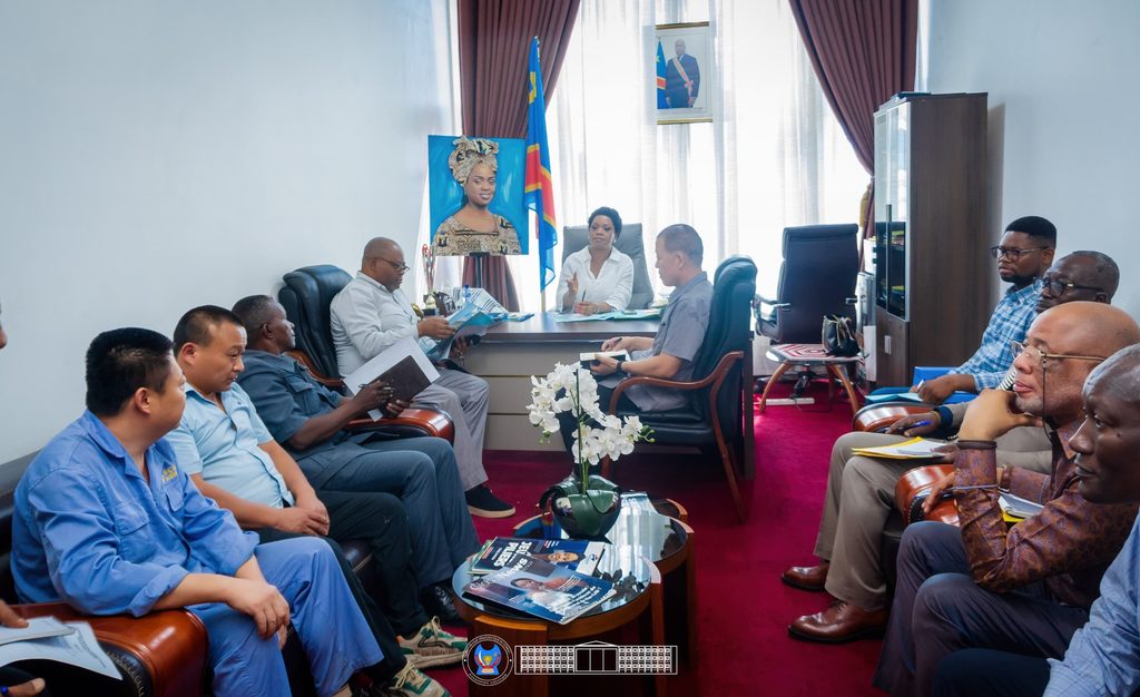 2243840-1024x626 Assemblée Nationale-Prévention des incendies à Kinshasa : La Questeure Adjointe mobilise les experts chinois